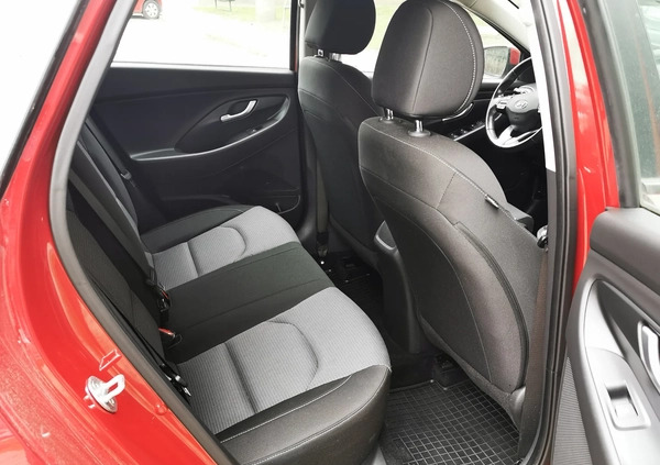 Hyundai I30 cena 51900 przebieg: 137000, rok produkcji 2021 z Rawicz małe 92